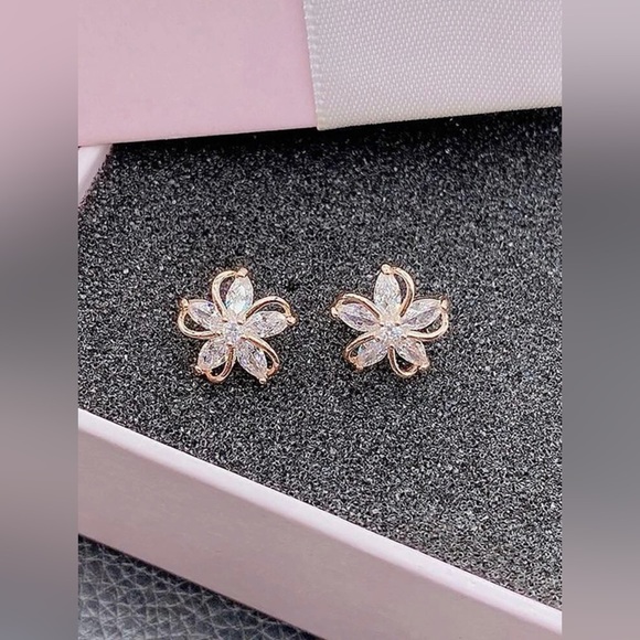 Jewelry - 💖5 items for $25 Sale!💖 Flower CZ Rose Gold Stud Earrings